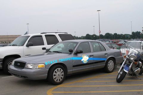 1998 Ford Crown Victoria - KSP parking lot.
