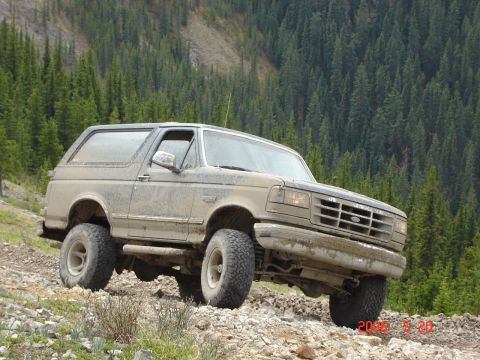1995 Ford Bronco - This 1995 Ford Bronco navigates a challenging, rocky mountain path.