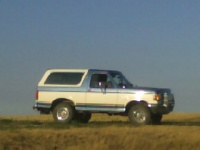 1989 Ford Bronco - on the praire