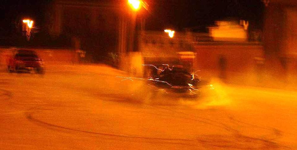 James tray sliding.