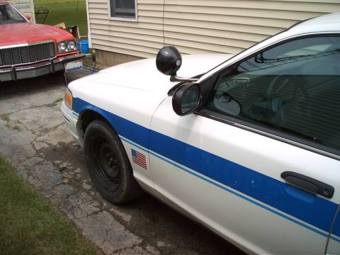 1999 Ford Crown Victoria photo