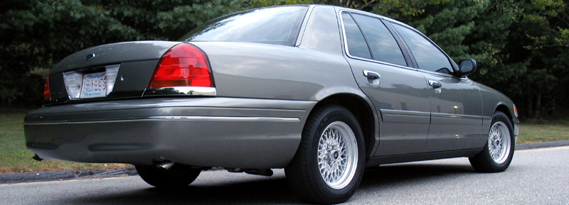 2000 Ford Crown Victoria “spruce goose”