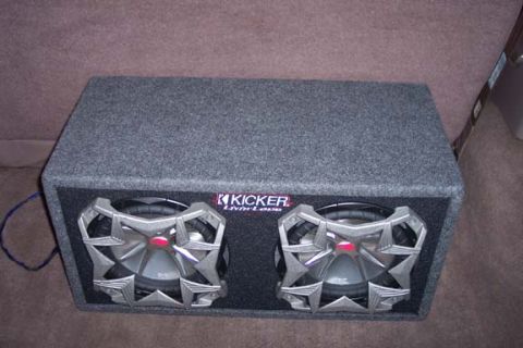 1996 Ford Bronco - two 10" subs in back