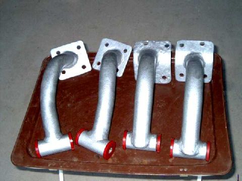 1984 Ford Bronco - A-pillar mounts (L) and B-pillar mounts (R)