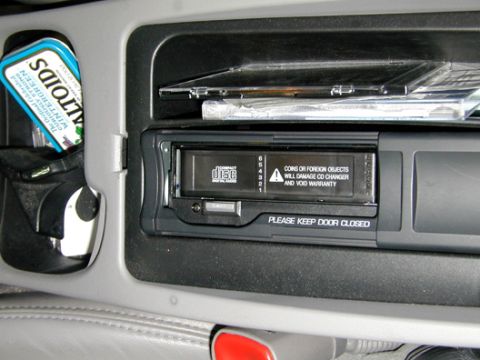 2000 Ford Taurus - Factory Installed 6 Disk Changer (part of the Mach Audio upgrade package)