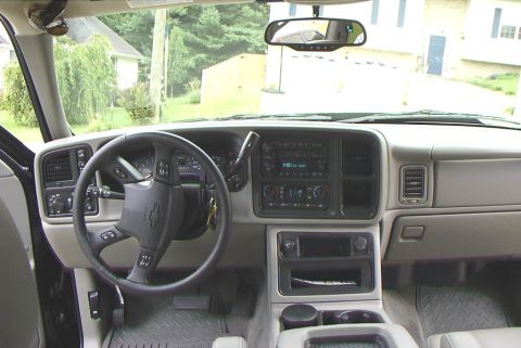 1995 Ford Bronco - Interior view of a Chevrolet truck, showing the dashboard, steering wheel, and center console.