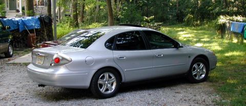 2000 Ford Taurus - Tail lights done in silver.
