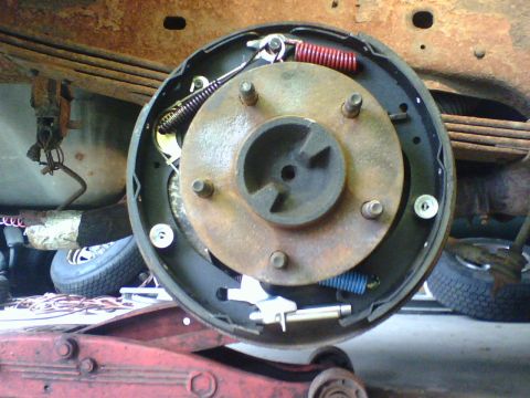 1989 Ford Bronco - While the truck was on stands I replaced all the rear brake components.