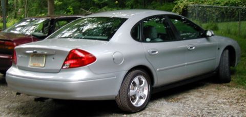 2000 Ford Taurus - These wheels are 17x7.5 Mille Miglia Spyder with Kumho Ecsta 712 225/40