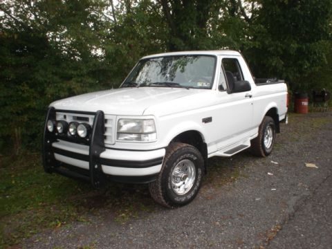 1995 Ford Bronco photo