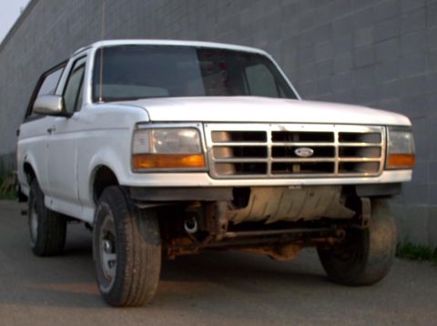 1990 Ford Bronco - Not Too Bad For A Cheap Spray Can Paint Job!