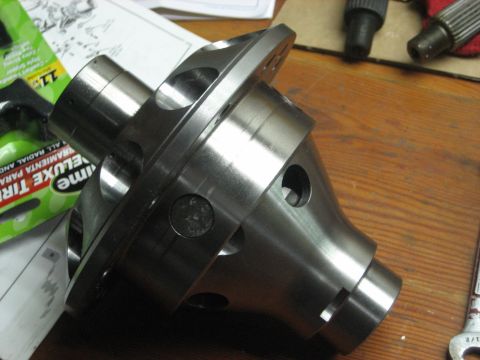 1990 Ford Bronco - 35 pline ARB air locker for the rear