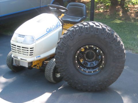 1990 Ford Bronco - 37x13.50R15LT Mickey Thompson Baja Claw