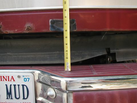 1991 Ford Bronco - 3 inch body lift gap, before bracket flip