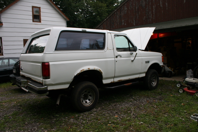 1987 Ford Bronco “RustBucket”