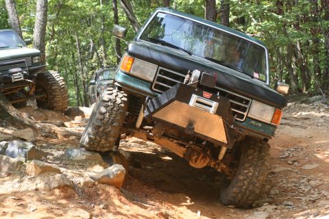 1990 Ford Bronco - This 1990 Ford Bronco tackles a challenging rocky off-road course.