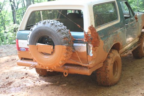 1990 Ford Bronco - This 1990 Ford Bronco is covered in mud after off-roading.