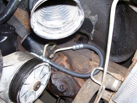 1992 Ford Bronco - High pressure hose routing.
