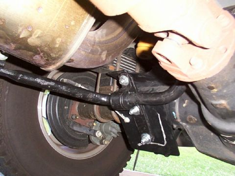 2001 Ford Excursion - Passenger side mounting.