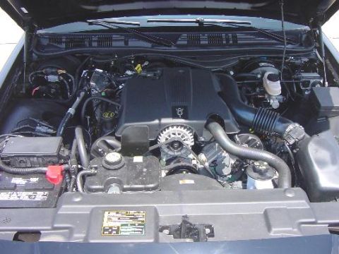 2003 Ford Crown Victoria - Under the Hood
