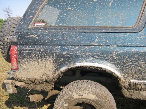 1995 Ford Bronco - This 1995 Ford Bronco has been driven through significant mud.