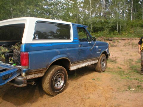 1989 Ford Bronco photo