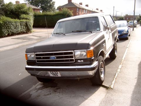 1989 Ford Bronco - beast of middleton 2 .... front view