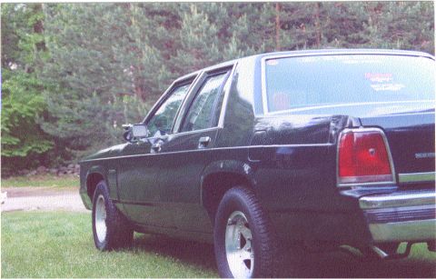 1988 Ford Crown Victoria photo