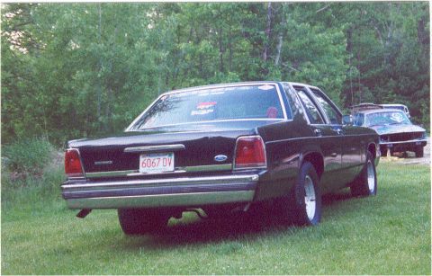 1988 Ford Crown Victoria photo