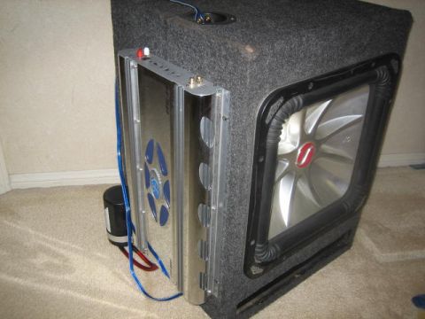 1995 Ford Bronco - Gravity 1400w amp and 15" Solo Baric L5