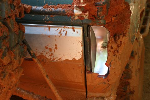 1990 Ford Bronco - Busted tail light.