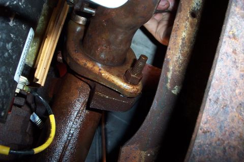 1995 Ford Bronco - Thru the inner fender, I was able to get to the flange pretty easily.