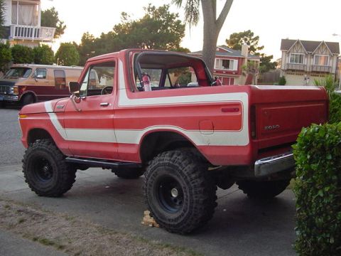 1979 Ford Bronco - Topless