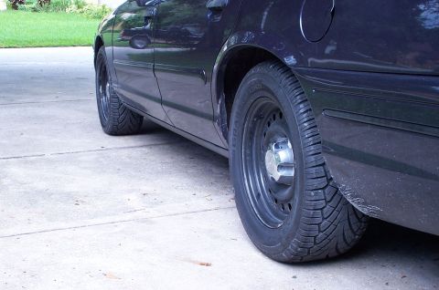 1999 Ford Crown Victoria photo