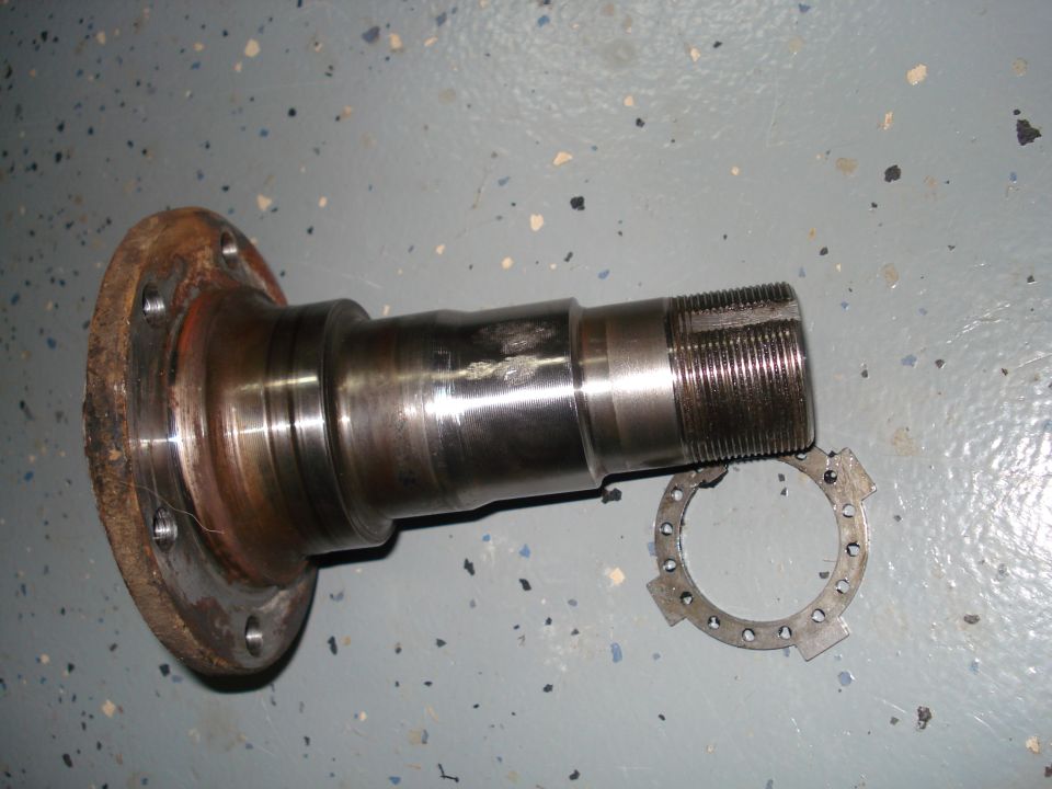 This shot shows the marks on the opposite side of the spindle.