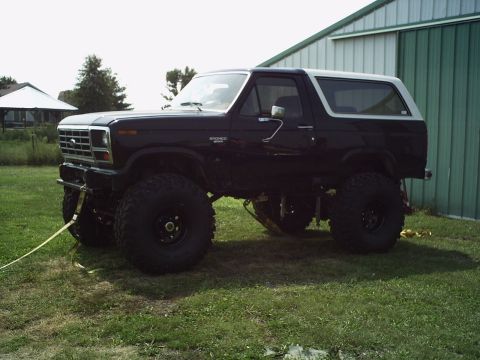 1986 Ford Bronco photo