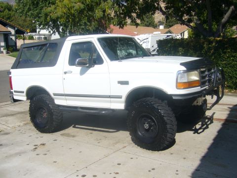 1992 Ford Bronco photo