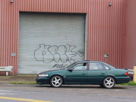 1995 Ford Taurus photo