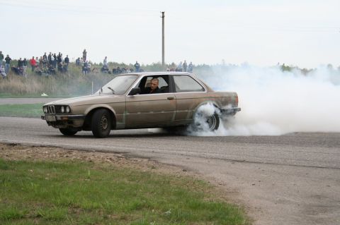 1993 Ford Crown Victoria - exBMW E30 335i with swapped engine from 535i