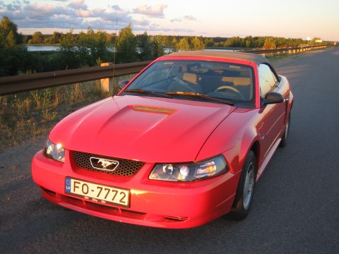 1993 Ford Crown Victoria - exMustang 3.8i