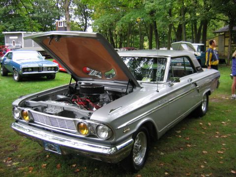 1971 Ford Ranchero - 5.0 and sounding great.
