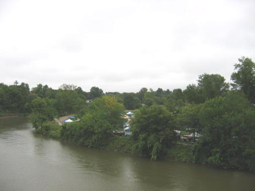 Looking across the river, to the left, from the Frankenmuth Brewery.....