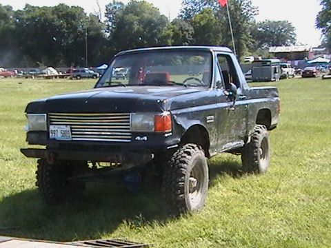 1988 Ford Bronco - Poser the first day.....
