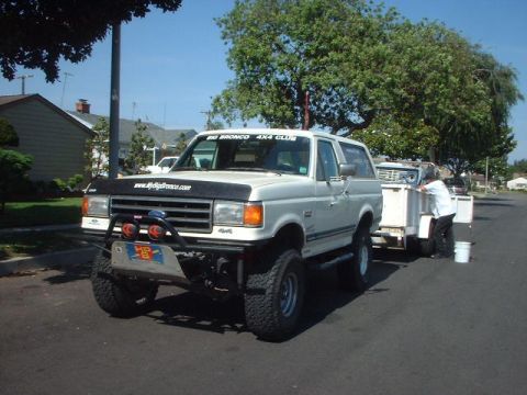 1966 Ford Bronco - This Ford Bronco appears to be from the late 1980s, not a 1966 model as claimed.