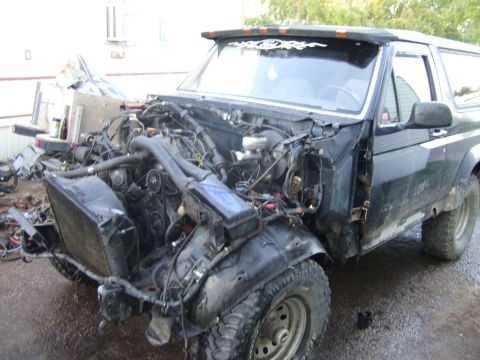 1989 Ford Bronco - Getting worried, Am I going to be able to put this back together.