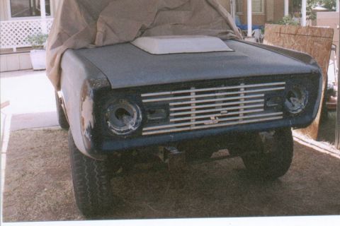 1966 Ford Bronco - think I want a new grill
