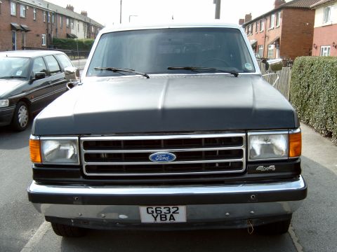 1989 Ford Bronco - chrome just been polished
