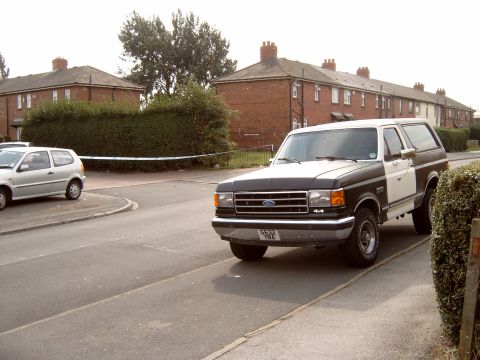 1989 Ford Bronco - ford in the sun