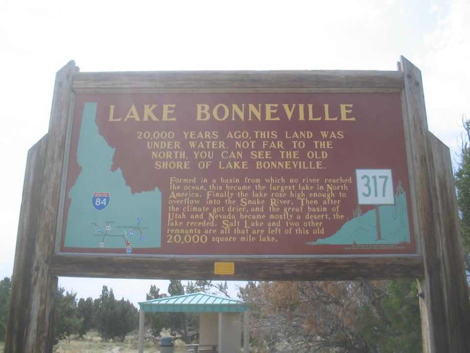 Sign about Lake Bonneville with map and text