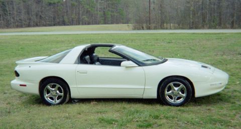 1997 Pontiac Firebird photo